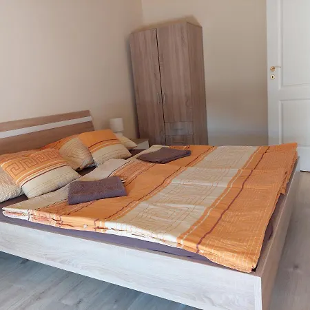 Cserke Napfeny アパート Cserkeszőlő