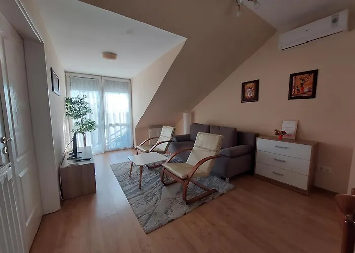 Cserke Napfeny Apartment *
