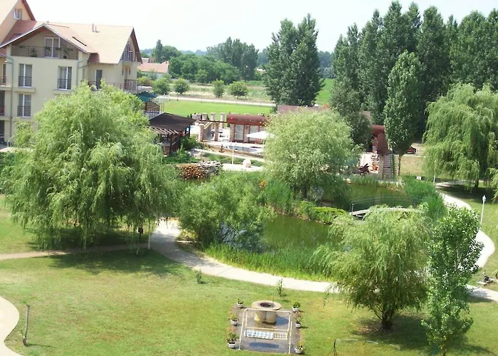 Cserke Napfeny 公寓